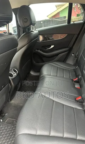 Mercedes-Benz GLC-Class 2017 White