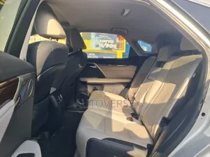 Lexus RX 350 FWD 2017 Silver