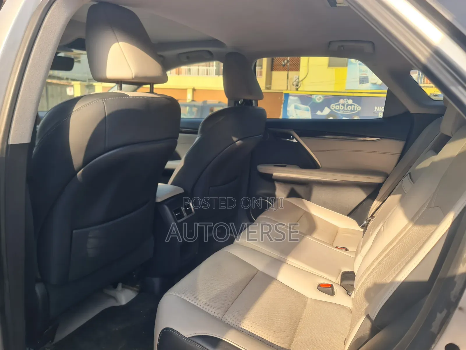 Lexus RX 350 FWD 2017 Silver
