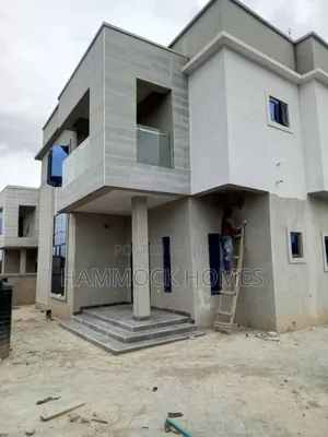 4bdrm Duplex in Akala Estate, Akobo for sale
