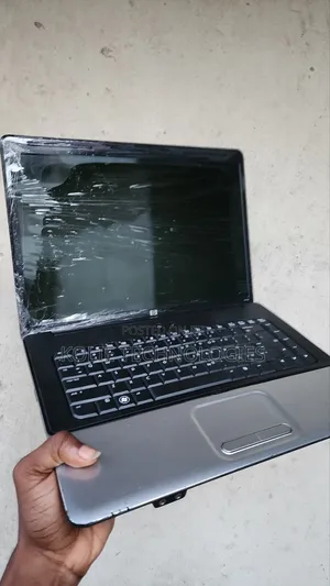 Laptop HP Compaq Presario CQ50 4GB Intel Pentium HDD 250GB