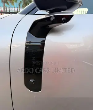 New Lynk & Co 08 EM-P 2025 Silver