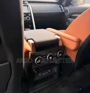 Land Rover Discovery HSE R-Dynamic 2022 Black