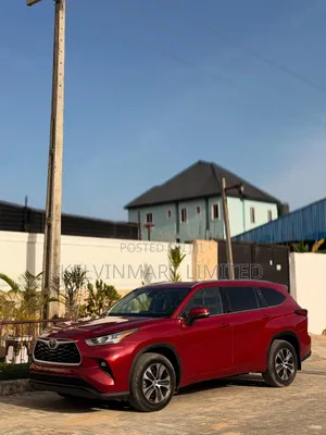 Toyota Highlander XLE AWD 2020 Red
