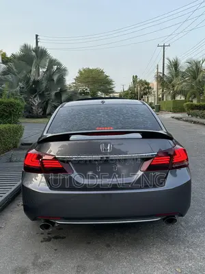 Honda Accord EX-L V-6 4dr Sedan w/Navigation (3.5L 6cyl 6A) 2014 Gray