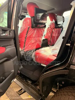 New Toyota Land Cruiser Prado 2.4 Petrol 2025 Black