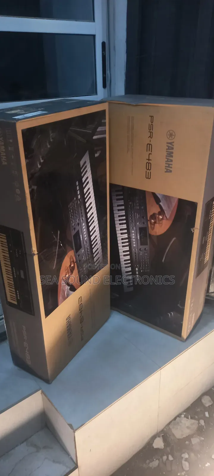 Yamaha Keyboard Model E483