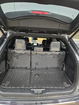 Toyota Highlander XSE AWD 2023 Gray