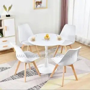 Round Dining Table Set With 4 Sitting Chairs (White