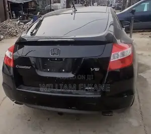 Honda Crosstour 2010 Black