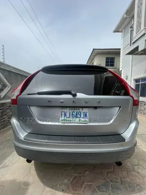 Volvo XC60 3.2 AWD 2010 Silver