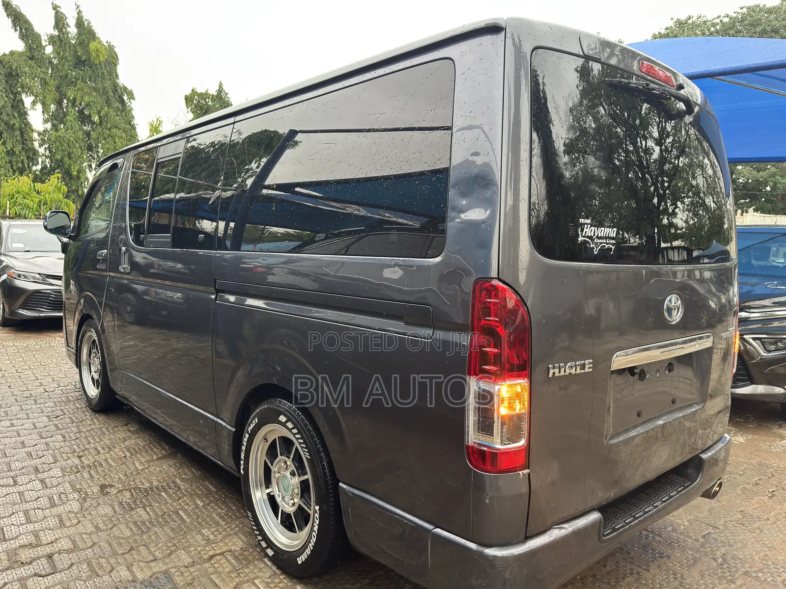 Toyota HiAce 2012 Grey