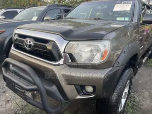 Toyota Tacoma V6 4dr Double Cab 4WD 5.0 ft. SB (4.0L 6cyl 6M) 2014