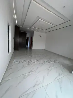 4bdrm Duplex in Omole Estate for rent