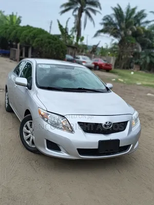 Toyota Corolla 2009 Silver