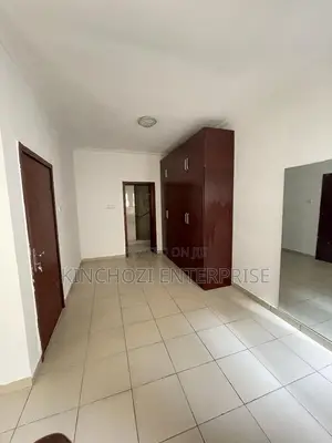 3bdrm Penthouse in Cardogan Estate, Osapa london for sale