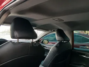 Toyota Camry SE FWD 2020 Red
