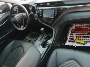 Toyota Camry SE FWD 2020 Red