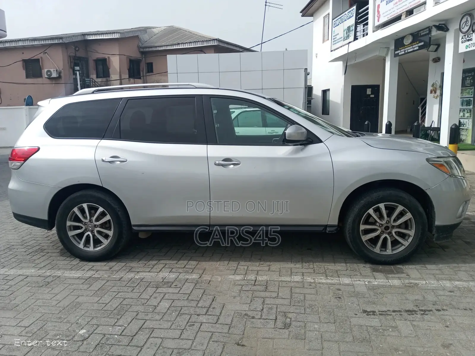 Nissan Pathfinder 2014 Silver