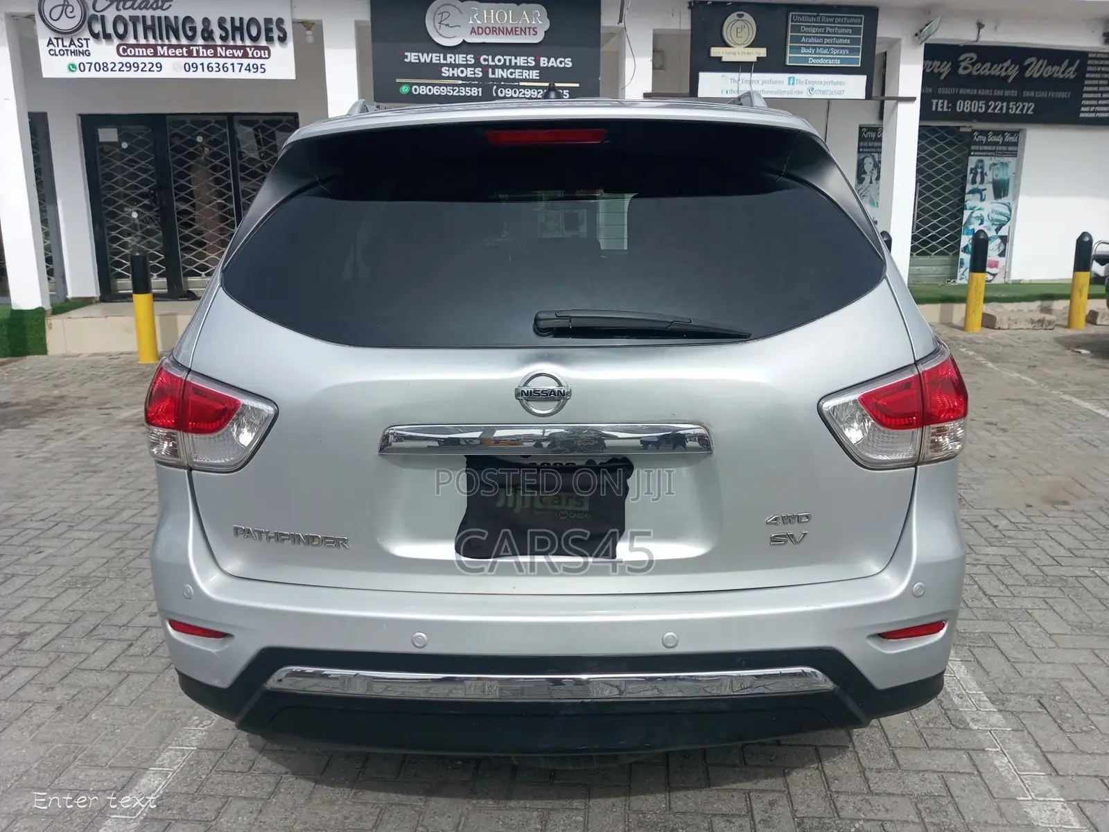 Nissan Pathfinder 2014 Silver