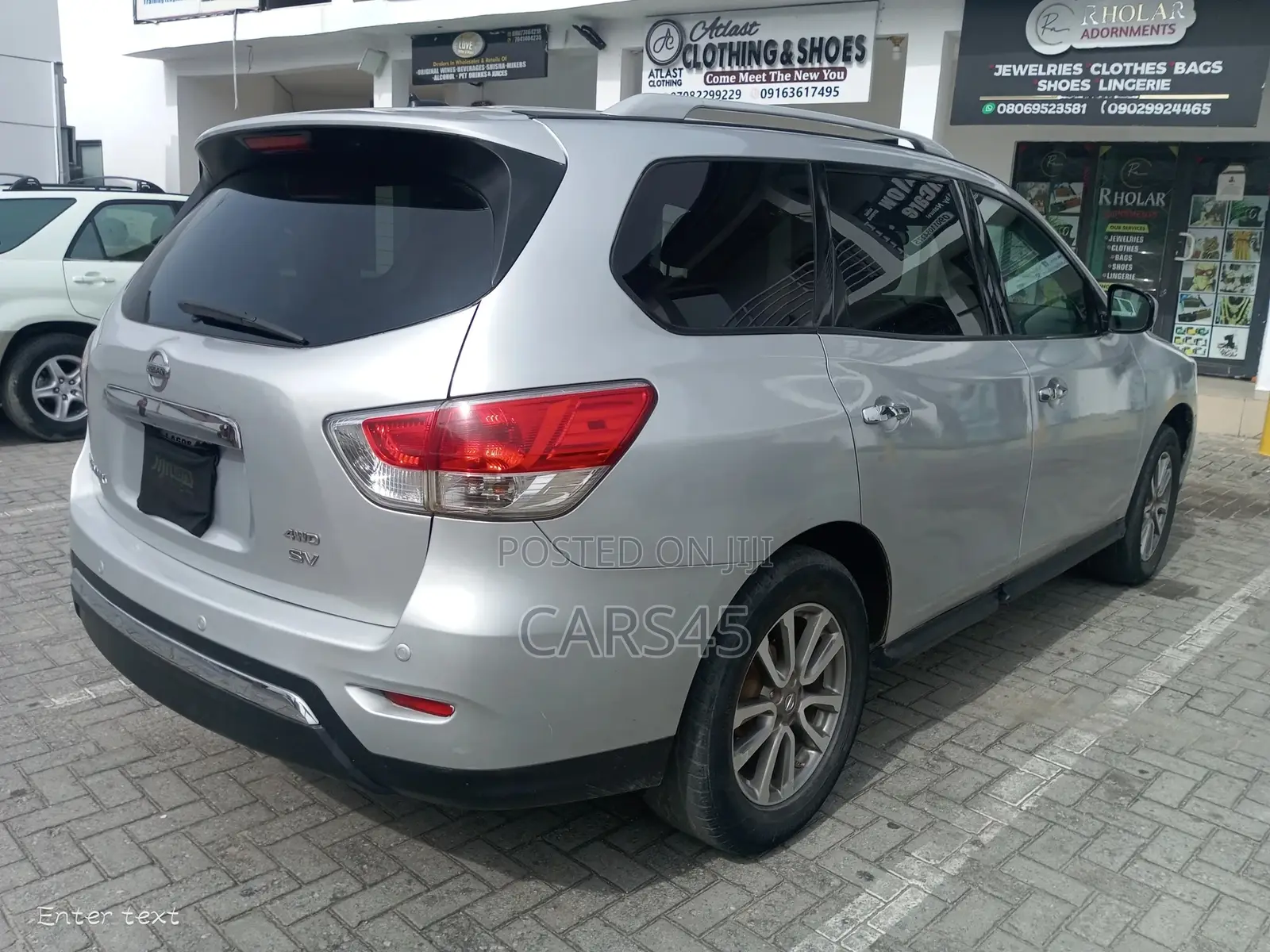 Nissan Pathfinder 2014 Silver