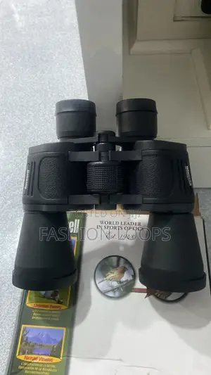 Bushnell Binocular