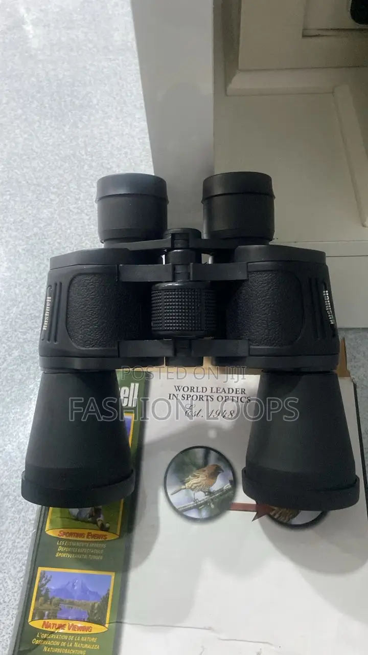 Bushnell Binocular