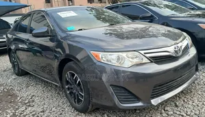 Toyota Camry 2012 Gray