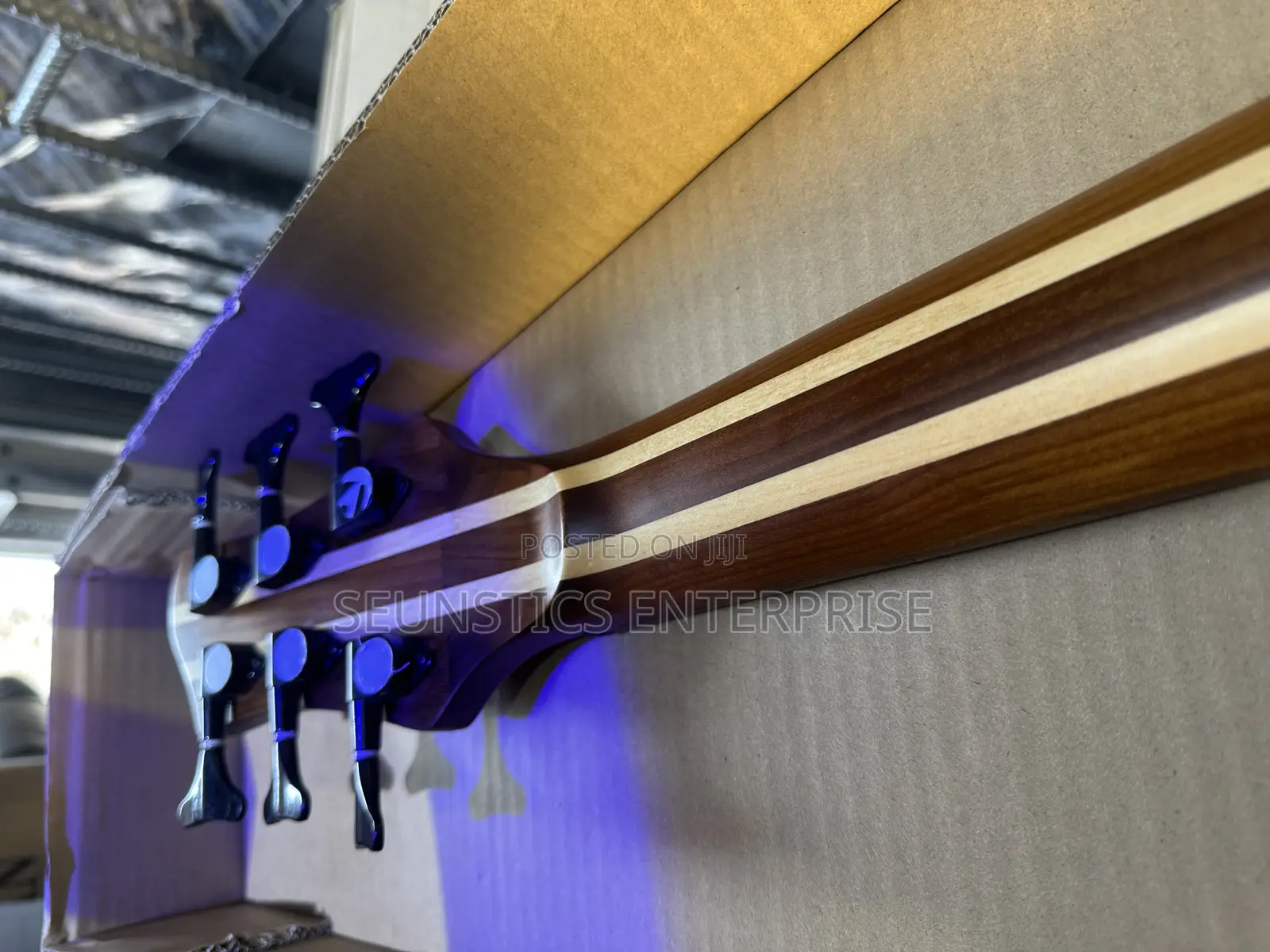 Quality Stringberg Six Strings Active Bass Guitar