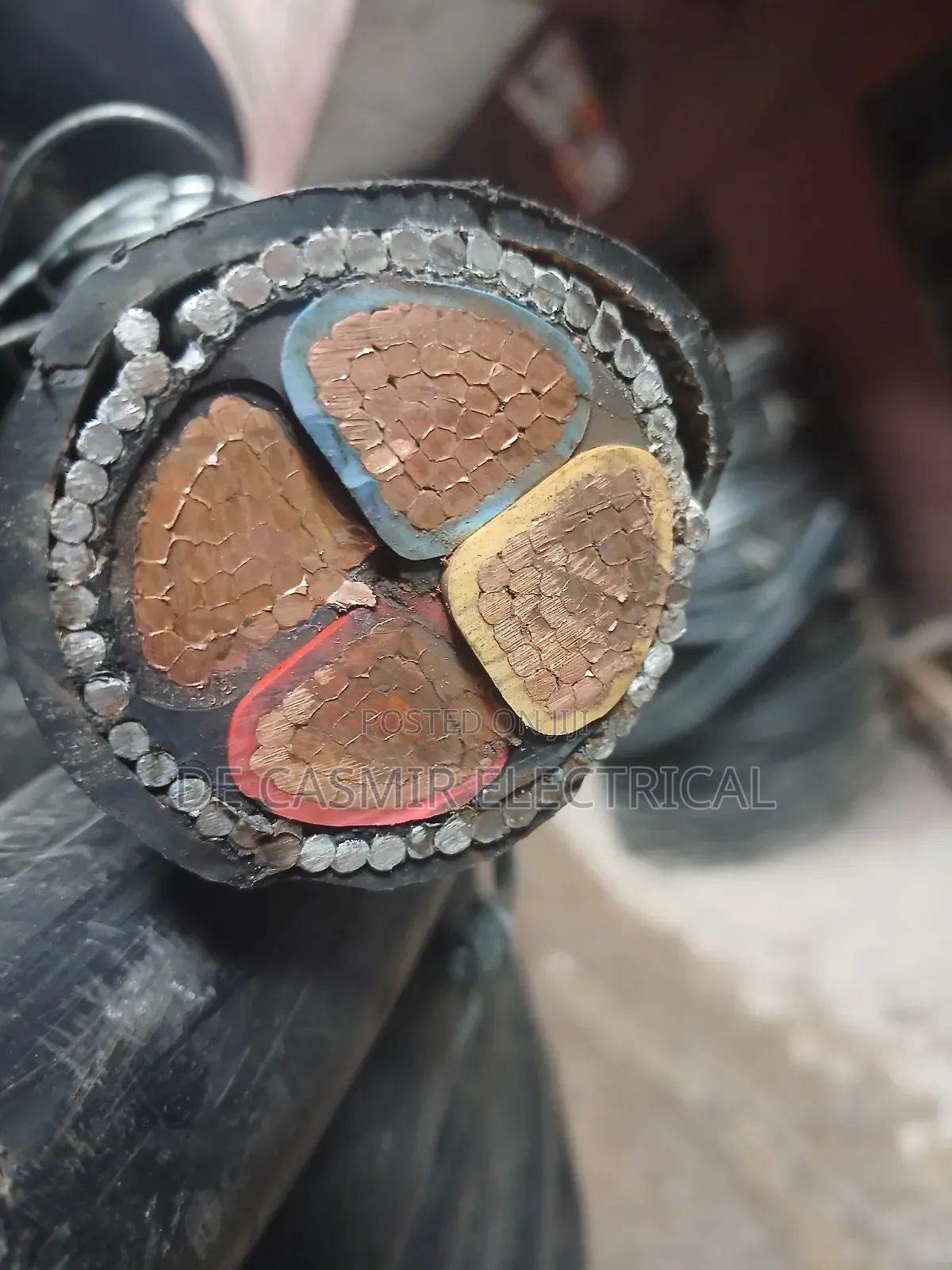 4x150mm2 Armoured Cable
