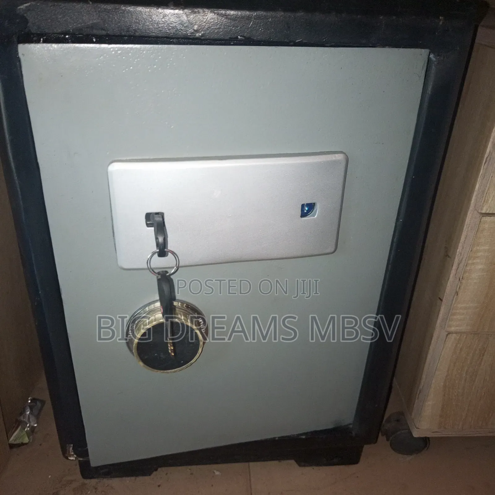 S2 Medium Size Fireproof Safe