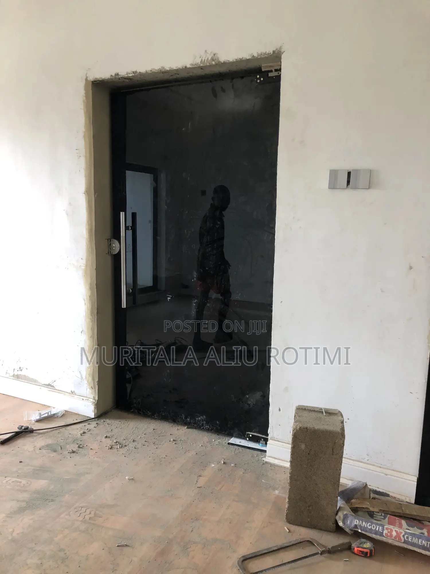 Frameless Glass