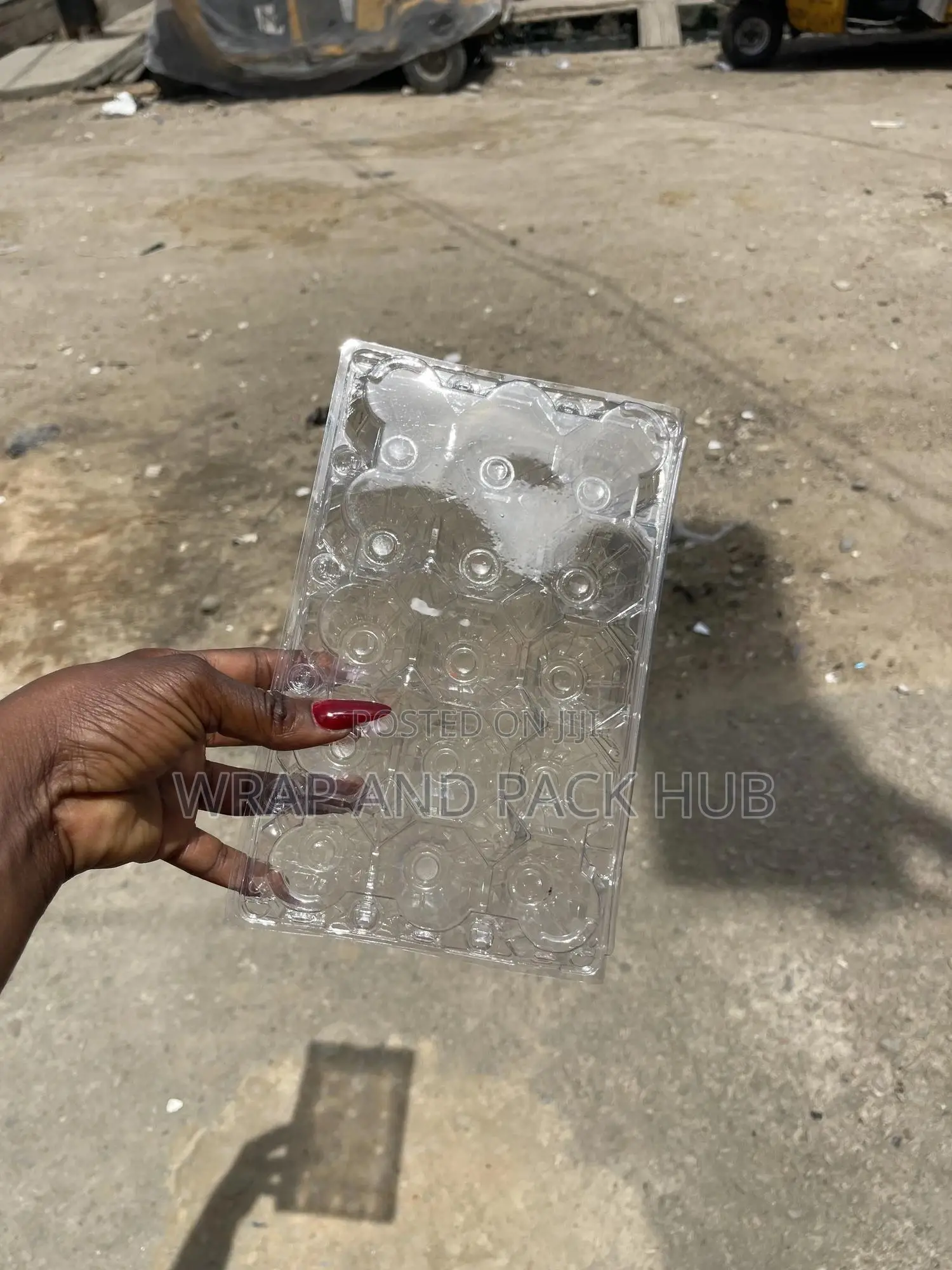 15 Holes Transparent Egg Tray