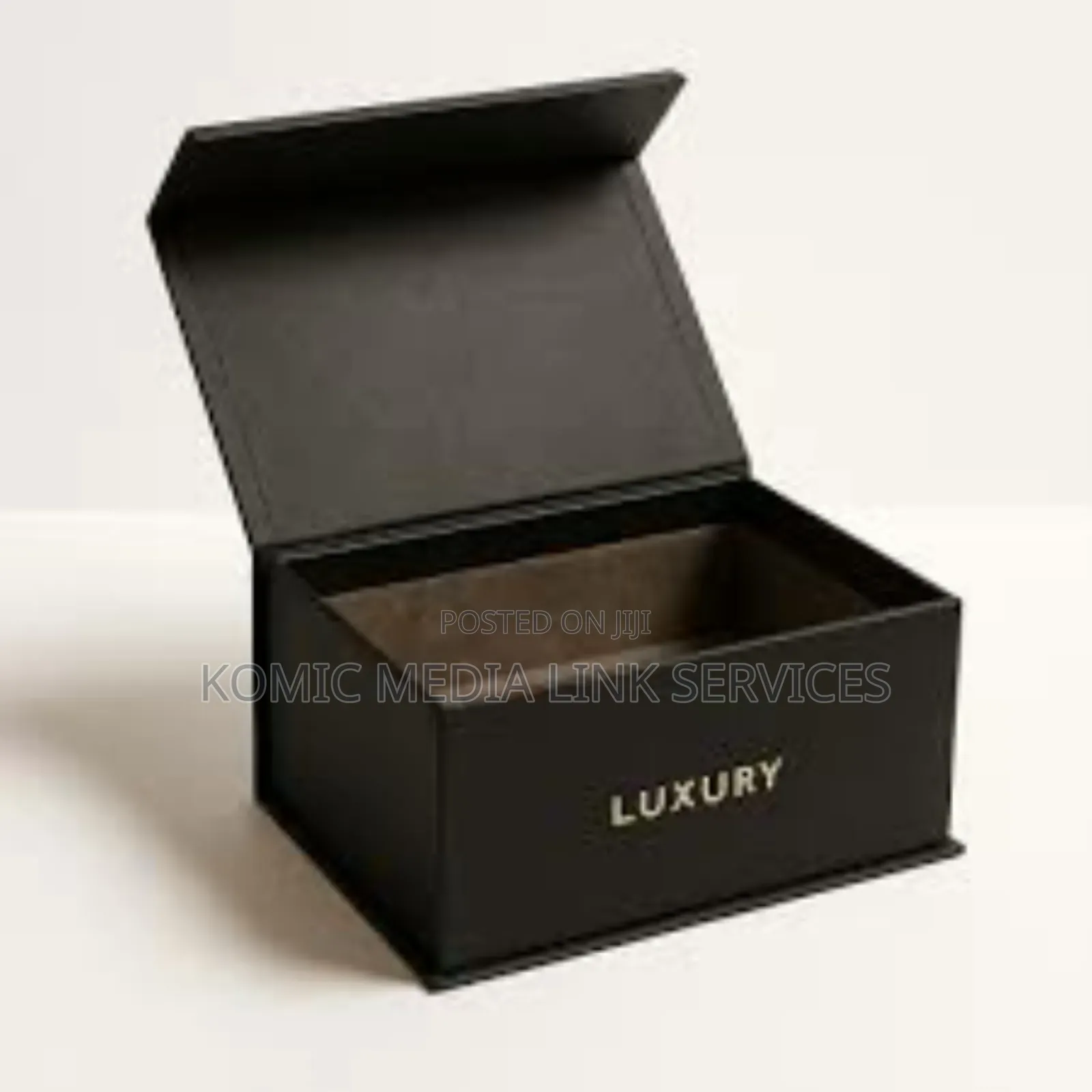 Premium Magnetic Luxury Gift Boxes