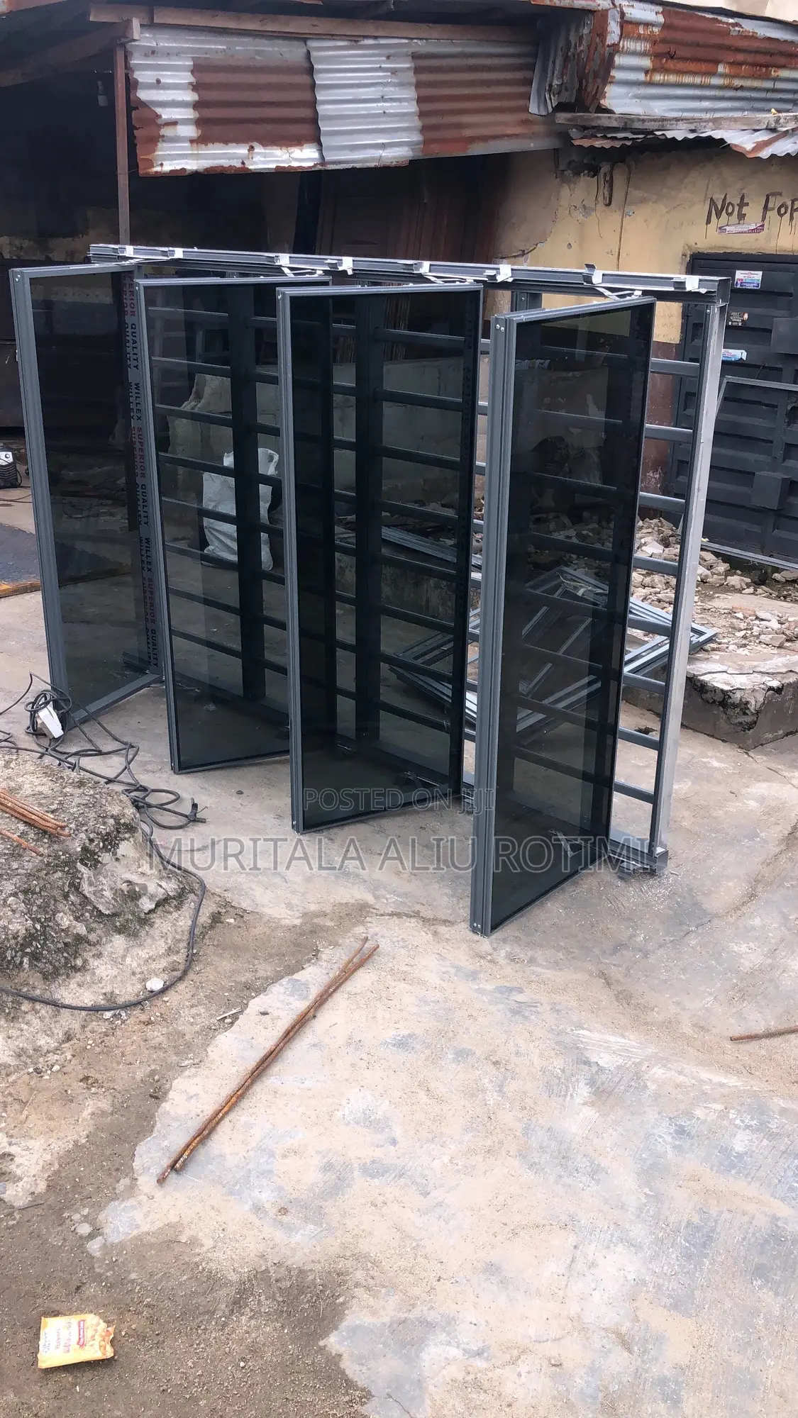 Frameless Windows