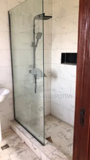 Frameless Shower Glass Enclosure