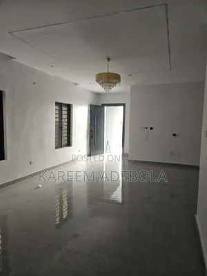 5bdrm Duplex in Kudeti Akora Adeniyi for rent