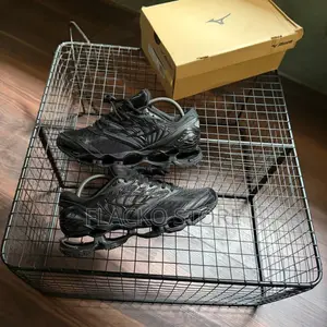 Original Mizuno Wave Prophecy Runners Sneakers