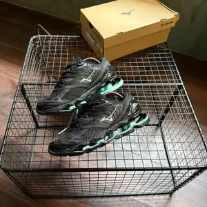 Original Mizuno Wave Prophecy Runners Sneakers