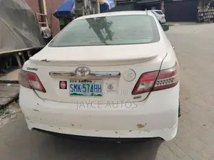 Toyota Camry 2010 White