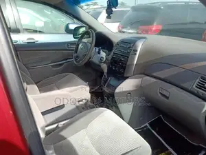 Toyota Sienna LE AWD 2008 Red