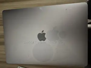 Laptop Apple MacBook Pro 2019 8GB Intel Core i5 SSD 256GB