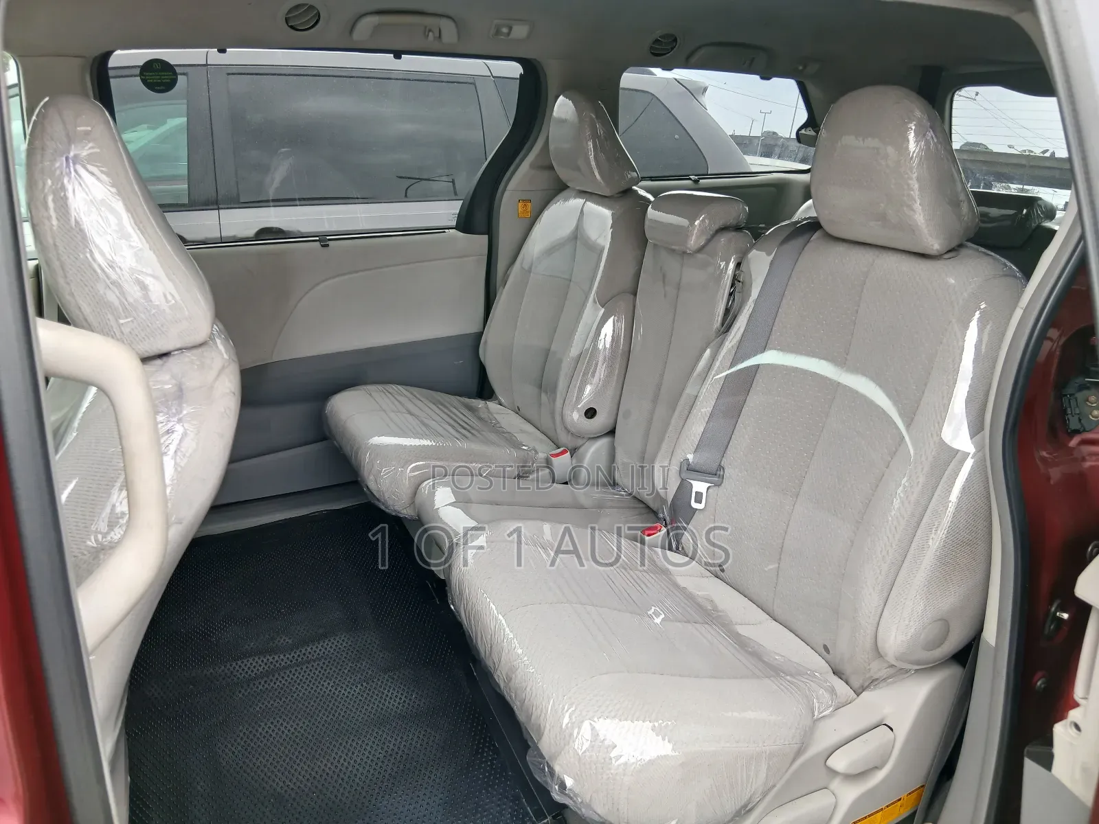Toyota Sienna LE 7 Passenger 2011 Red