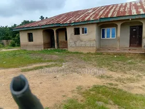 2bdrm Apartment in Close To Harmony, Ilorin South for sale