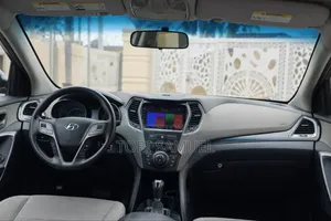 Hyundai Santa Fe Limited 4dr SUV AWD (3.3L 6cyl 6A) 2014 Gray