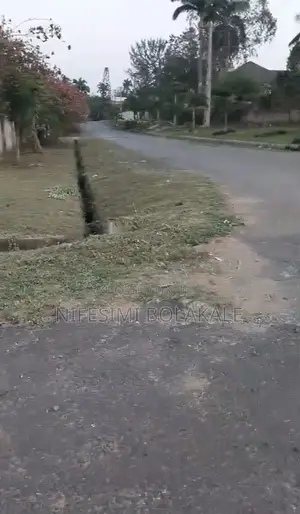 Cornerpiece 610sqm Land at Oba Adesida, Iyaganku Gra, Ibadan