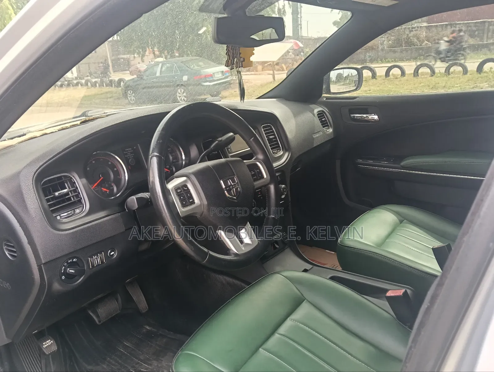 Dodge Charger SRT8 2012 Silver