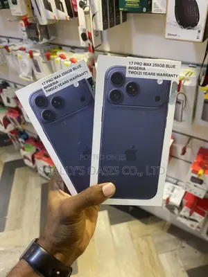 New Apple iPhone 17 Pro Max 256 GB Blue