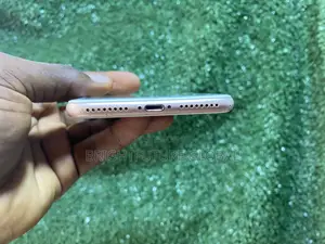 Apple iPhone 8 Plus 64 GB Gold