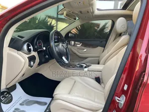 Mercedes-Benz GLC-Class 2016 Red
